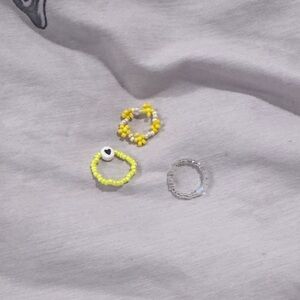 Set of Beaded Rings in Yellow and Clear